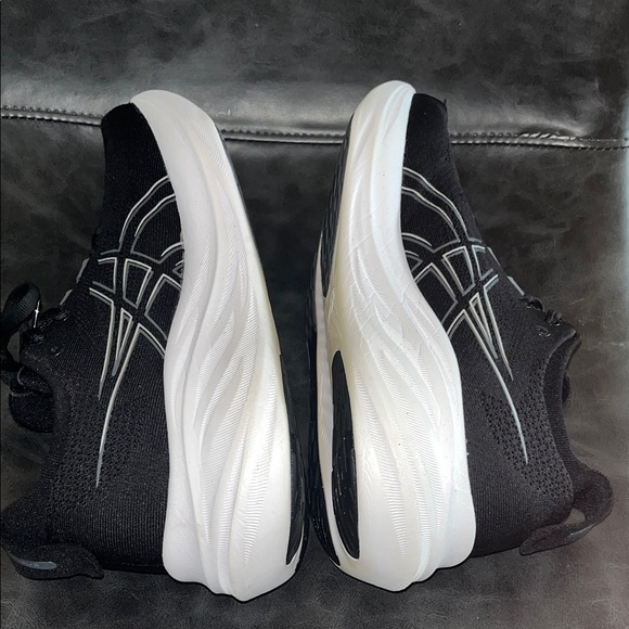 ASICS Black and White Athletic Shoes - Picture 5 of 8
